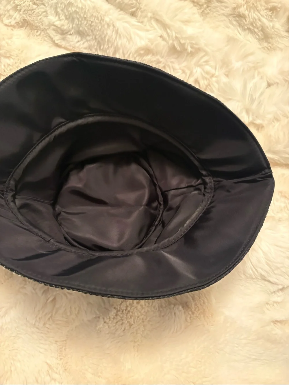FASHION Black Crystal-Embellished Bucket Hat